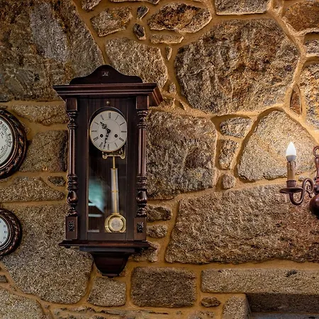 - Casa De Dugium *